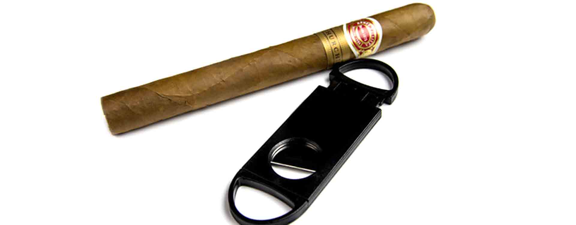 Orezávač na cigary a cigara