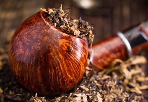 Briarové fajky – tradícia zarytých fajkárov